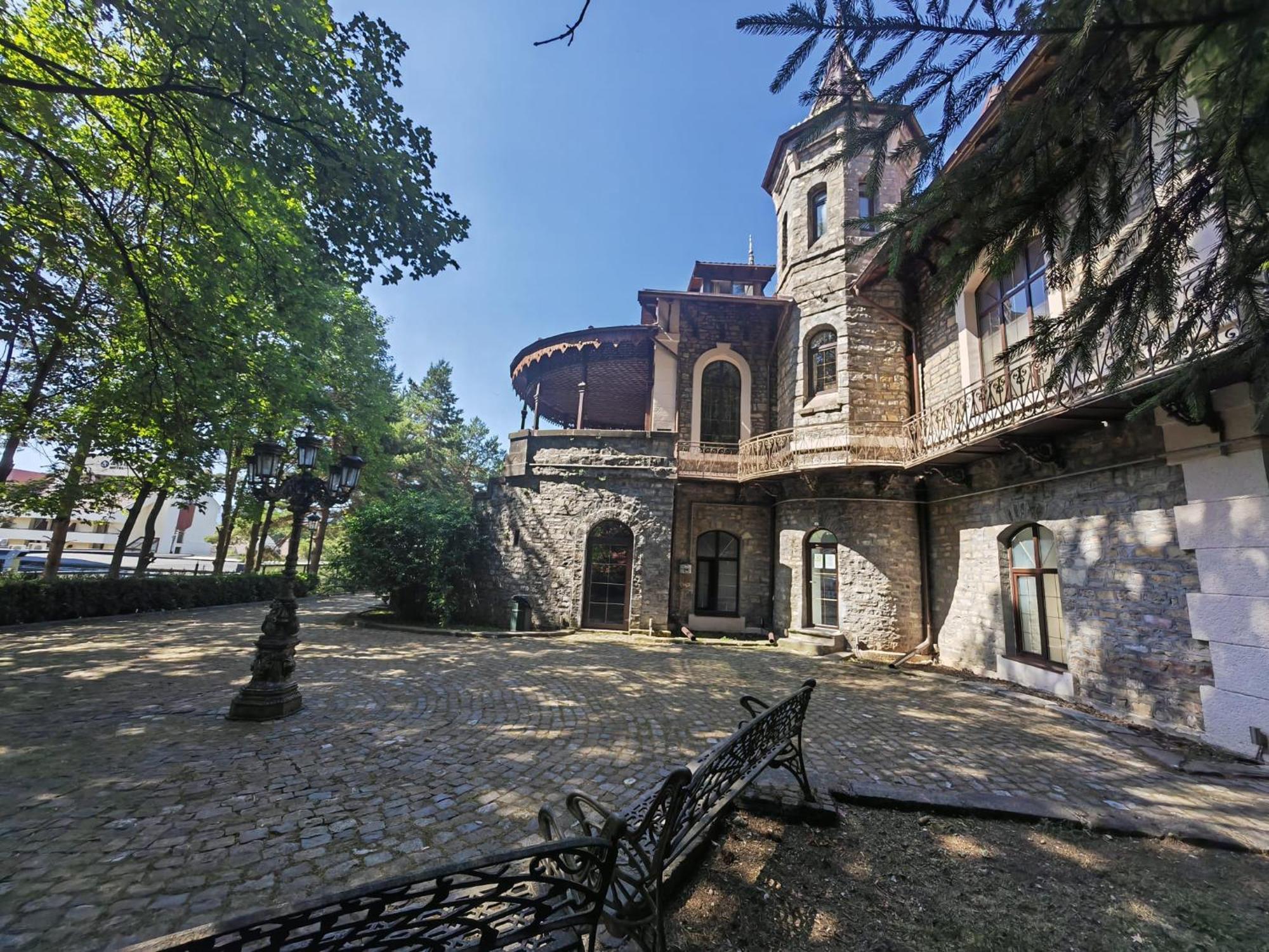 Castelul Stirbey Hotell Sinaia Exteriör bild